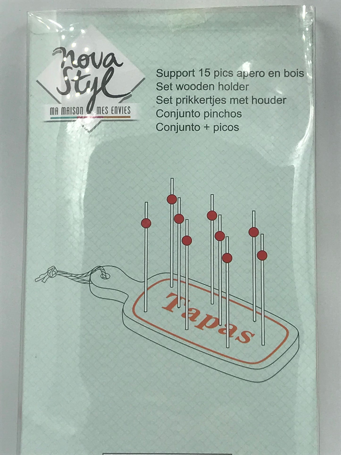 Planche apéritif avec pics
